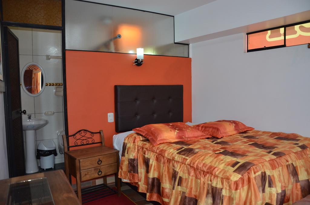 Hotel Residencial El Eden De Adan Y Eva Andahuaylas Exteriér fotografie
